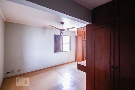 Suíte de apartamento à venda com 4 quartos, 138m² em Vila Romana, São Paulo