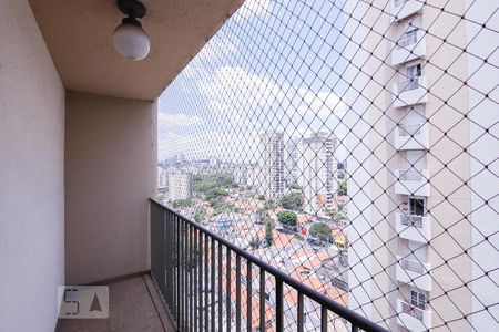 Varanda Sala de apartamento à venda com 4 quartos, 138m² em Vila Romana, São Paulo