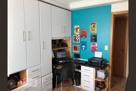 Apartamento à venda com 100m², 3 quartos e 2 vagasQuarto