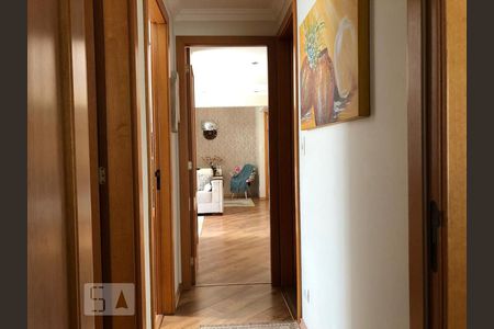 Apartamento à venda com 100m², 3 quartos e 2 vagasCorredor