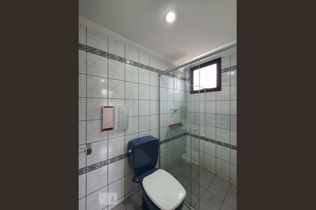 Banheiro da suíte de apartamento à venda com 1 quarto, 36m² em Vila Mariana, São Paulo