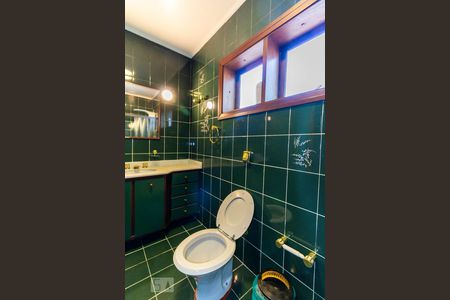 Casa à venda com 400m², 4 quartos e 5 vagasBanheiro da Suíte 3