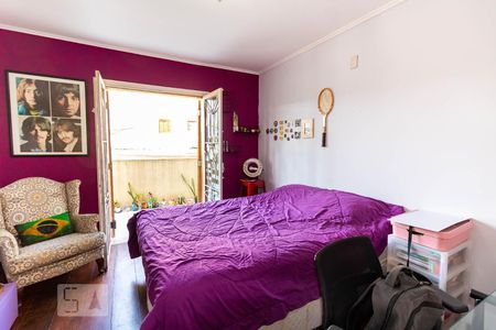 Casa à venda com 400m², 4 quartos e 5 vagasSuíte 2