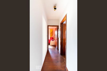 Casa à venda com 400m², 4 quartos e 5 vagasCorredor