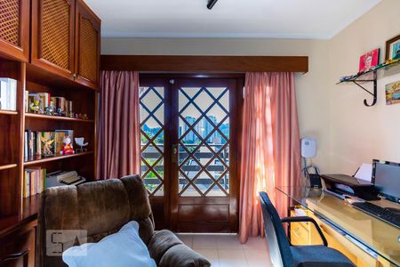 Casa à venda com 400m², 4 quartos e 5 vagasEscritório