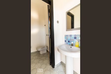 Casa à venda com 400m², 4 quartos e 5 vagasLavabo