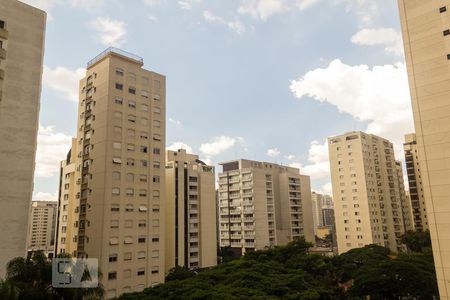 Vista da Varanda de apartamento à venda com 1 quarto, 40m² em Indianópolis, São Paulo