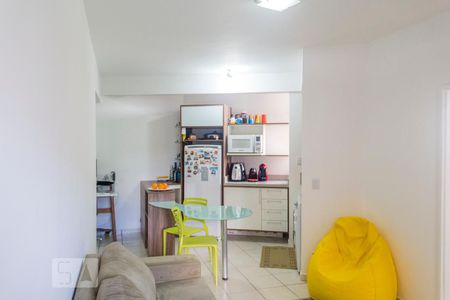 Sala de apartamento à venda com 1 quarto, 40m² em Indianópolis, São Paulo