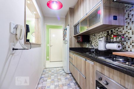 Apartamento à venda com 73m², 3 quartos e 2 vagasCozinha