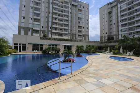 Apartamento à venda com 73m², 3 quartos e 2 vagasÁrea comum - Piscina