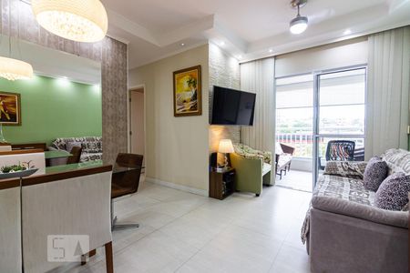 Sala de apartamento à venda com 3 quartos, 73m² em Cidade São Francisco, São Paulo