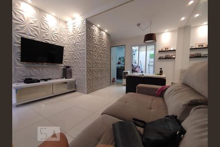 Sala de casa de condomínio à venda com 3 quartos, 130m² em Vila Campo Grande, São Paulo