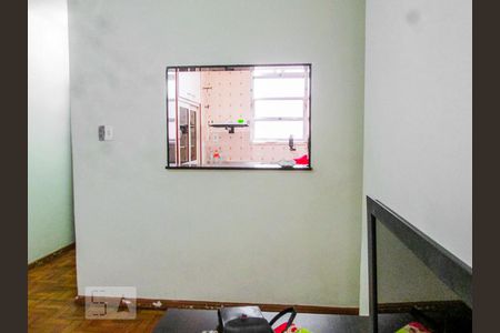 Sala de apartamento à venda com 3 quartos, 60m² em Praia da Bandeira, Rio de Janeiro