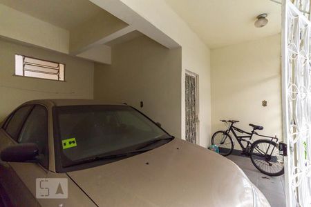 Casa de condomínio à venda com 75m², 2 quartos e 1 vagaGaragem