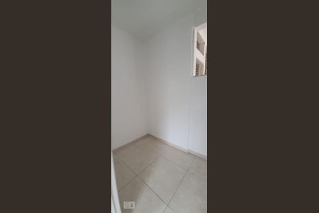 Apartamento para alugar com 76m², 2 quartos e 1 vagaQuarto revertido. 