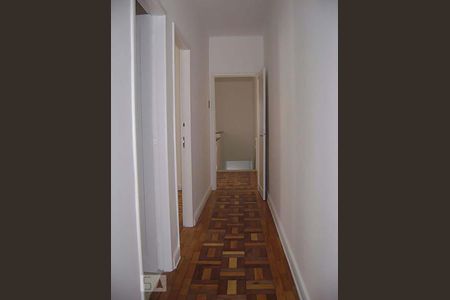 Casa para alugar com 4 quartos, 70m² em Boa Vista, Porto Alegre