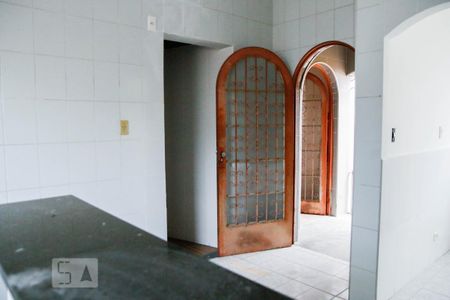 Cozinha de casa para alugar com 1 quarto, 30m² em Jardim Satelite, São Paulo