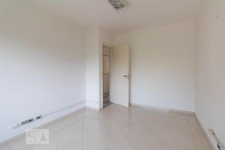 Casa à venda com 500m², 5 quartos e 8 vagas Casa à venda com 500m², 5 quartos e 8 vagasQuarto 1