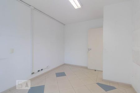 Casa à venda com 500m², 5 quartos e 8 vagas Casa à venda com 500m², 5 quartos e 8 vagasQuarto 2