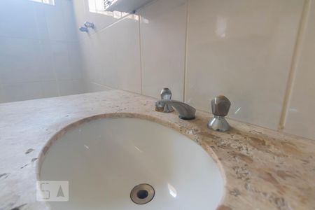 Casa à venda com 500m², 5 quartos e 8 vagas Casa à venda com 500m², 5 quartos e 8 vagasBanheiro - Quarto 5