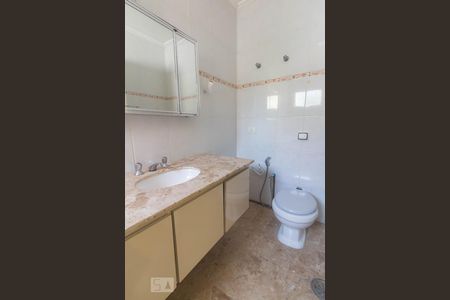 Casa à venda com 500m², 5 quartos e 8 vagas Casa à venda com 500m², 5 quartos e 8 vagasBanheiro - Quarto 5