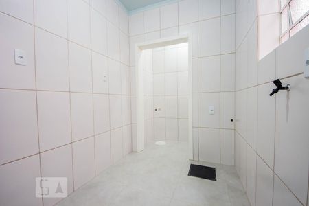 Cozinha  de apartamento para alugar com 1 quarto, 60m² em São Geraldo, Porto Alegre