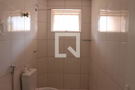 Casa para alugar com 58m², 2 quartos e 2 vagasBanheiro