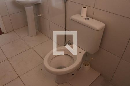 Casa para alugar com 58m², 2 quartos e 2 vagasBanheiro