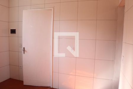 Casa para alugar com 58m², 2 quartos e 2 vagasCozinha