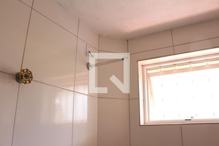 Casa para alugar com 58m², 2 quartos e 2 vagasBanheiro