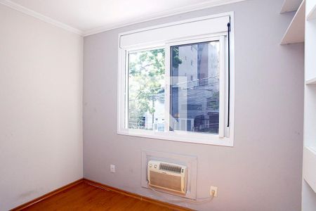 Quarto  de apartamento para alugar com 2 quartos, 85m² em Auxiliadora, Porto Alegre