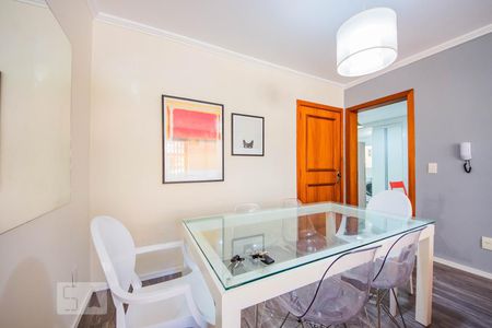 Sala de apartamento para alugar com 2 quartos, 85m² em Auxiliadora, Porto Alegre