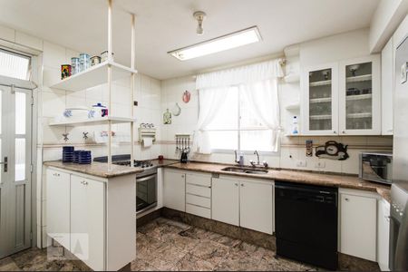 Apartamento para alugar com 290m², 2 quartos e 1 vaga Apartamento para alugar com 290m², 2 quartos e 1 vagaCozinha