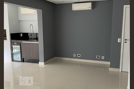 Sala de apartamento para alugar com 2 quartos, 96m² em Morumbi, São Paulo