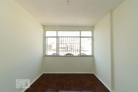 SALA de apartamento para alugar com 2 quartos, 80m² em Centro, Niterói