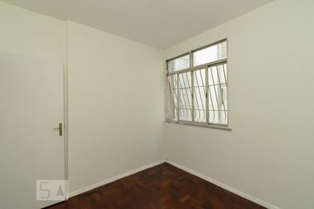 QUARTO 2 de apartamento para alugar com 2 quartos, 80m² em Centro, Niterói