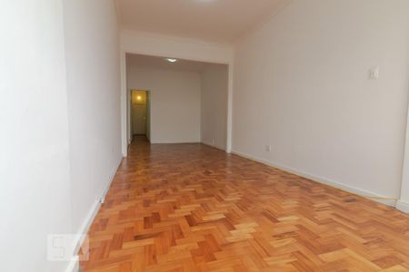 Sala de kitnet/studio para alugar com 1 quarto, 46m² em Copacabana, Rio de Janeiro