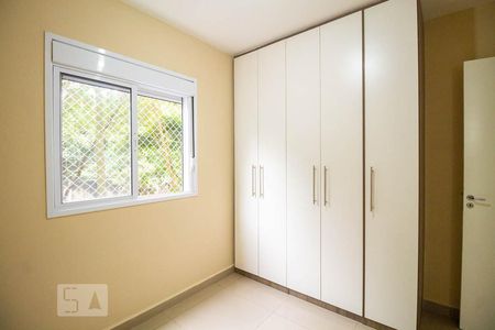 Suíte  de apartamento à venda com 3 quartos, 64m² em Vila Moraes, São Paulo