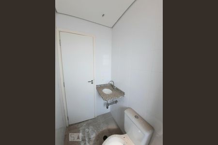 Apartamento para alugar com 52m², 2 quartos e 2 vagas Apartamento para alugar com 52m², 2 quartos e 2 vagasBanheiro