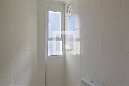 Apartamento para alugar com 104m², 3 quartos e 2 vagas Apartamento para alugar com 104m², 3 quartos e 2 vagasBanheiro de serviço