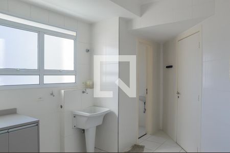Apartamento para alugar com 104m², 3 quartos e 2 vagas Apartamento para alugar com 104m², 3 quartos e 2 vagasÁrea de Serviço