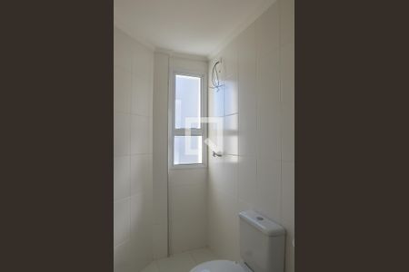 Apartamento para alugar com 104m², 3 quartos e 2 vagas Apartamento para alugar com 104m², 3 quartos e 2 vagasBanheiro de serviço