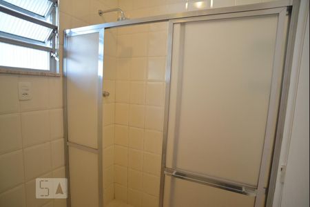 Banheiro  de apartamento para alugar com 2 quartos, 63m² em Humaitá, Rio de Janeiro