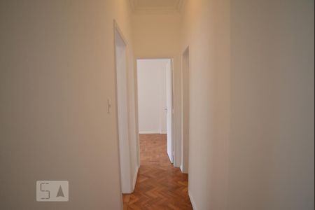 Corredor de apartamento para alugar com 2 quartos, 63m² em Humaitá, Rio de Janeiro