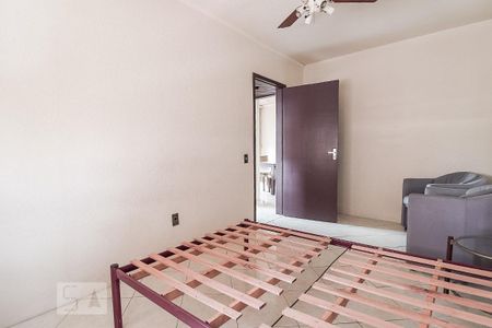 Dormitório de apartamento para alugar com 2 quartos, 60m² em Jardim do Salso, Porto Alegre