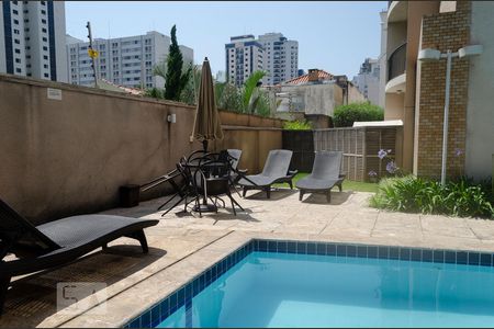 Apartamento à venda com 63m², 2 quartos e 1 vaga Apartamento à venda com 63m², 2 quartos e 1 vagaPiscina