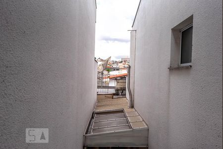 Casa à venda com 120m², 3 quartos e 4 vagas Casa à venda com 120m², 3 quartos e 4 vagasVista do Quarto 2