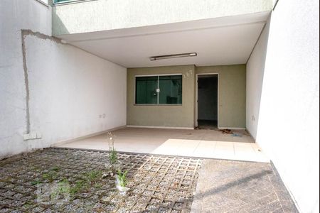 Casa à venda com 120m², 3 quartos e 4 vagas Casa à venda com 120m², 3 quartos e 4 vagasGaragem