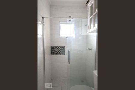 Casa à venda com 120m², 3 quartos e 4 vagas Casa à venda com 120m², 3 quartos e 4 vagasBanheiro 1 - Suíte