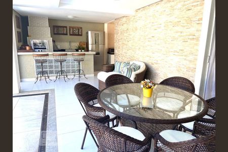 Casa de Condomínio à venda com 4 quartos, 243m² em Vargem Grande, Rio de Janeiro